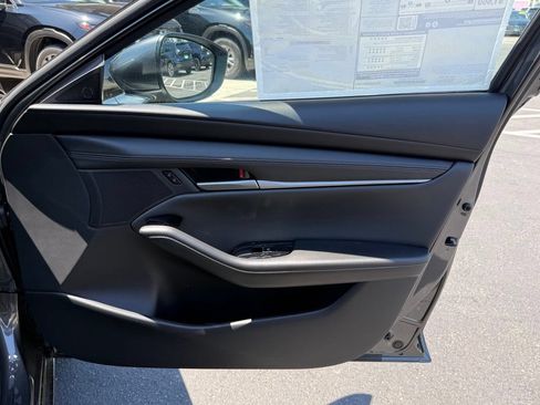 New 2026 MAZDA MAZDA3 2.5 S Sedan w/ Preferred Pkg FWD image 18