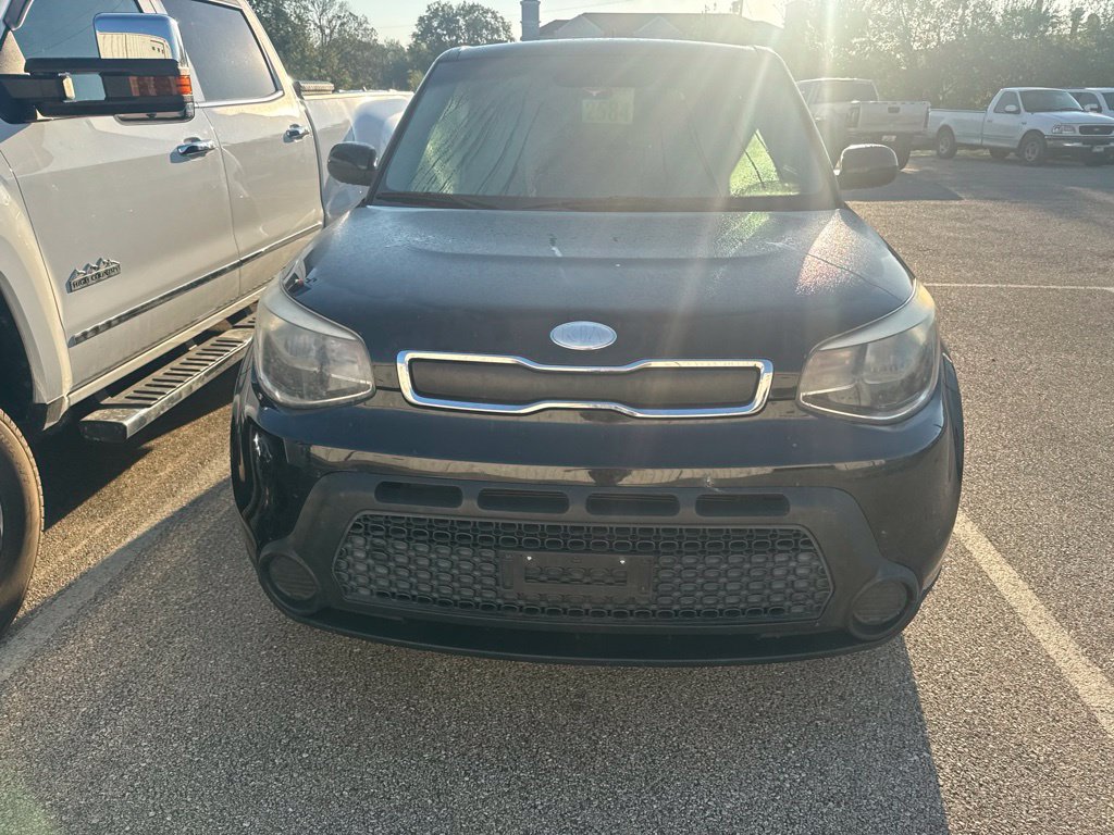 Used 2014 Kia Soul FWD image 2