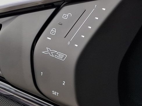 Used 2025 BMW X3 xDrive30i w/ Premium Package image 26