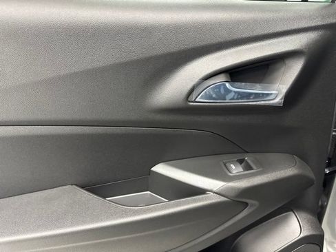 New 2026 Chevrolet Trax LT w/ Midnight Edition FWD image 24