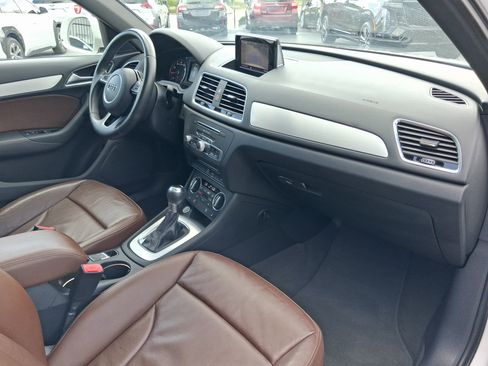 Used 2018 Audi Q3 2.0T Premium FWD image 31