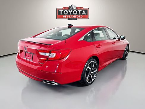 Used 2022 Honda Accord Sport image 7