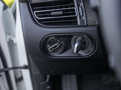 Certified 2023 Porsche Macan GTS AWD/4WD image 24