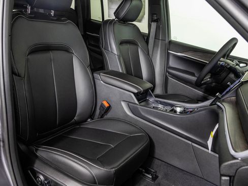 New 2026 Jeep Grand Cherokee Limited image 42