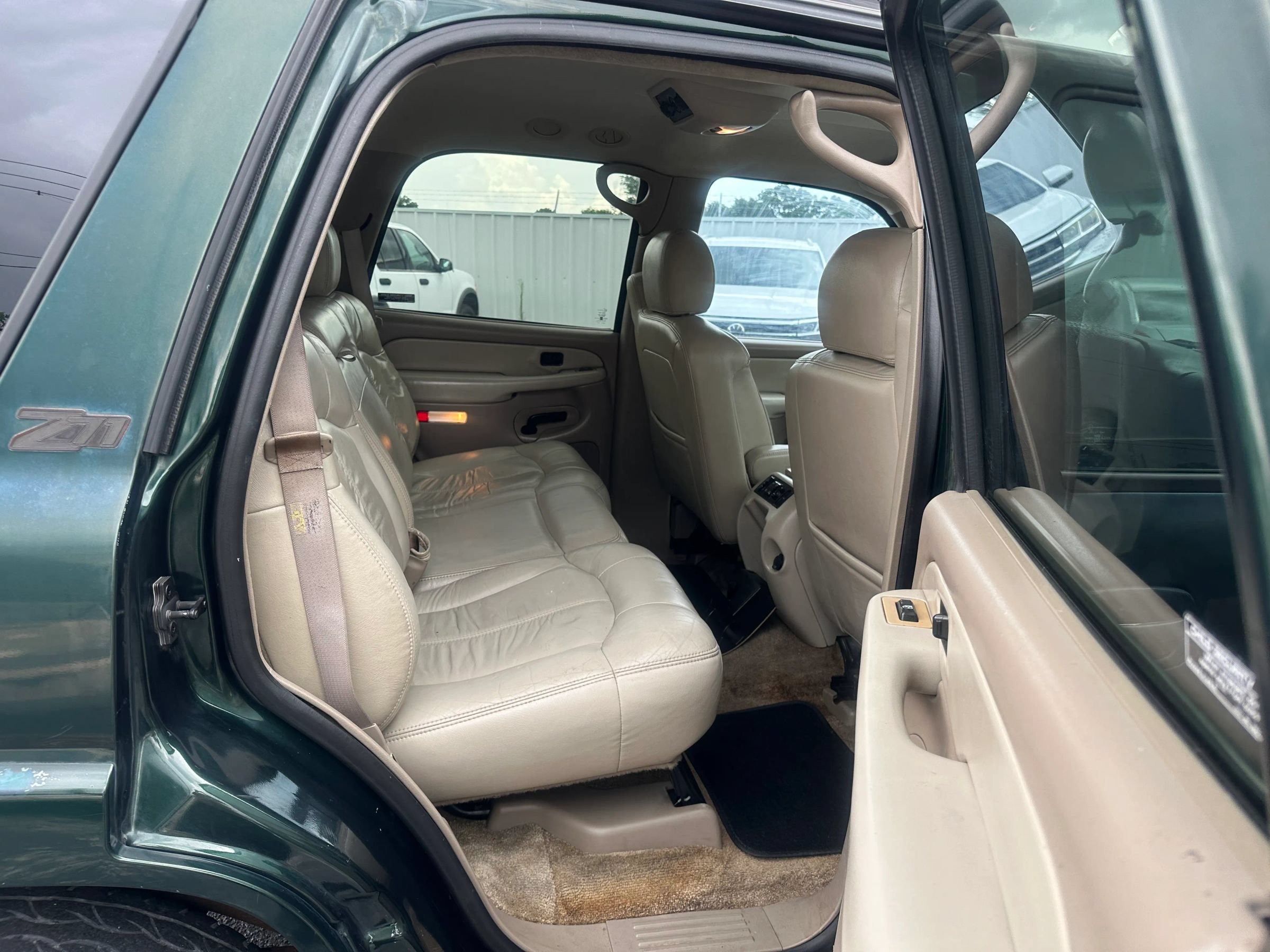 Used 2002 Chevrolet Tahoe Z71 AWD/4WD image 13