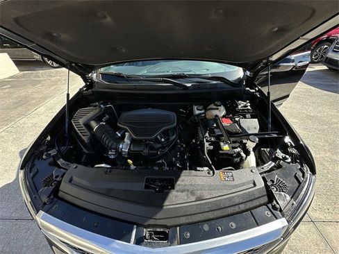 Certified 2023 Cadillac XT6 Premium Luxury image 36