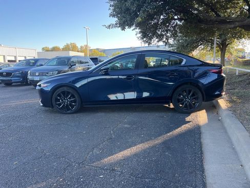 Used 2025 MAZDA MAZDA3 s image 4