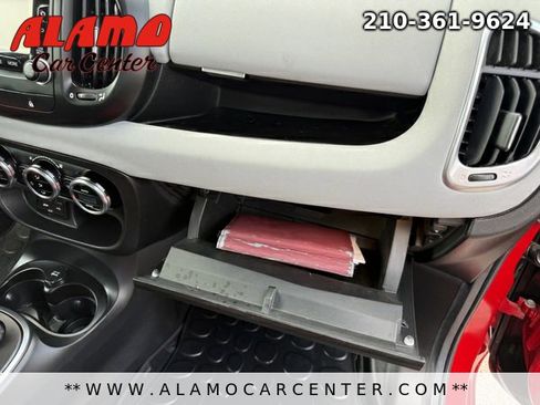 Used 2014 FIAT 500L Easy w/ Popular Equipment Group image 19