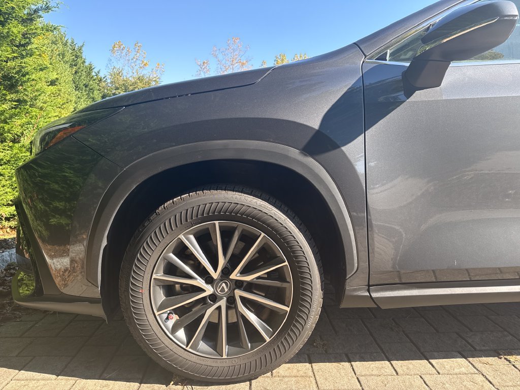 Used 2025 Lexus NX 350 AWD w/ Accessory Package (2T) image 9