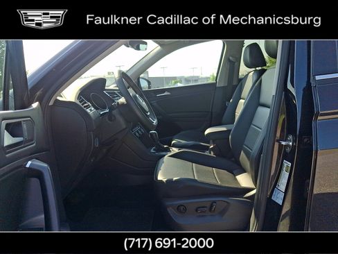 Used 2021 Volkswagen Tiguan SE w/ Panoramic Sunroof Package AWD/4WD image 18