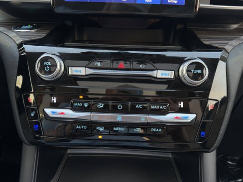 Used 2021 Ford Explorer Limited w/ Equipment Group 301A image 80