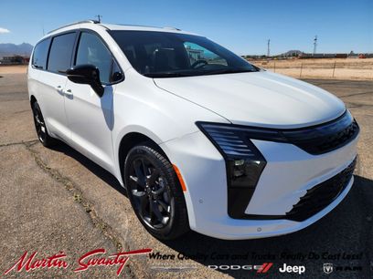 New 2027 Chrysler Pacifica Limited