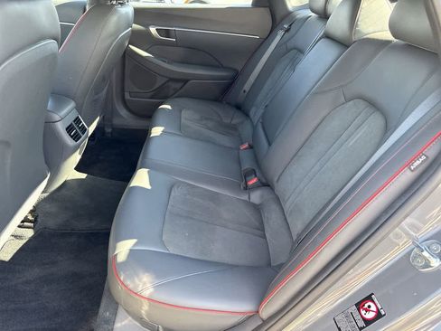 Used 2021 Hyundai Sonata SEL Plus w/ Tech Package image 17