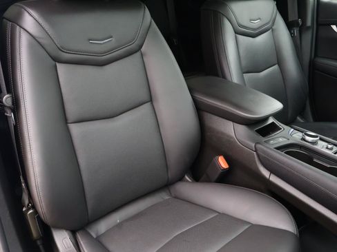 Certified 2023 Cadillac XT5 Premium Luxury FWD image 22