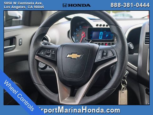 Used 2015 Chevrolet Sonic LT FWD image 5