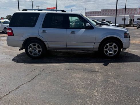 Used 2013 Ford Expedition Limited RWD image 3
