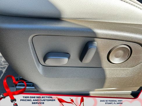 New 2026 GMC Yukon XL Elevation image 14