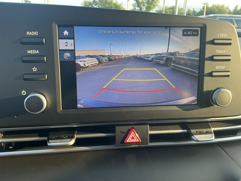 New 2026 Hyundai Elantra SE FWD image 20