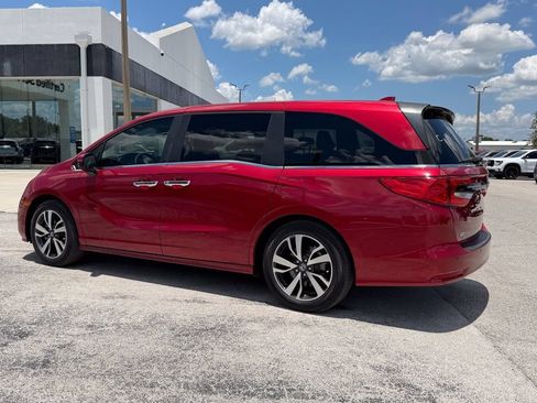 Used 2024 Honda Odyssey Touring image 7