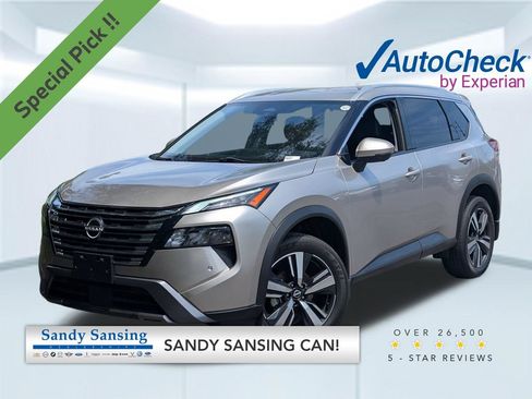 Used 2024 Nissan Rogue SL AWD/4WD image 1