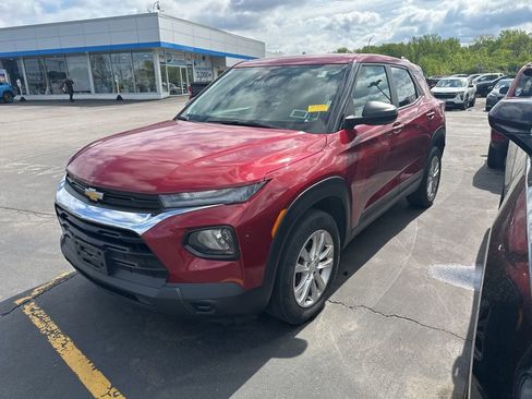 Used 2021 Chevrolet TrailBlazer LS AWD/4WD image 5