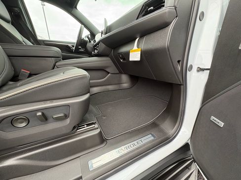 New 2026 Chevrolet Suburban Premier w/ Sun And Tow Package image 49