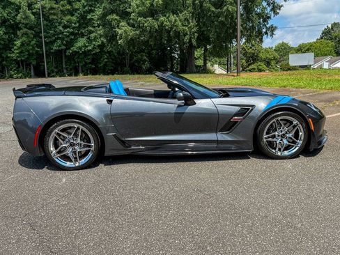 Used 2017 Chevrolet Corvette Grand Sport RWD image 38