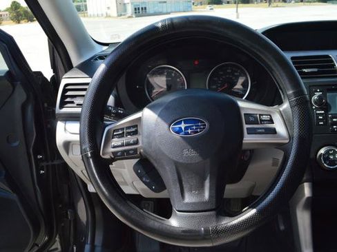 Used 2015 Subaru Forester 2.5i Premium w/ All-Weather Package AWD/4WD image 14