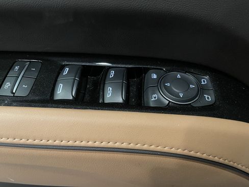 Used 2023 Cadillac Escalade Premium Luxury w/ Performance Package image 11