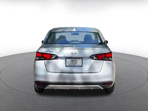 Used 2025 Nissan Versa SV FWD image 14