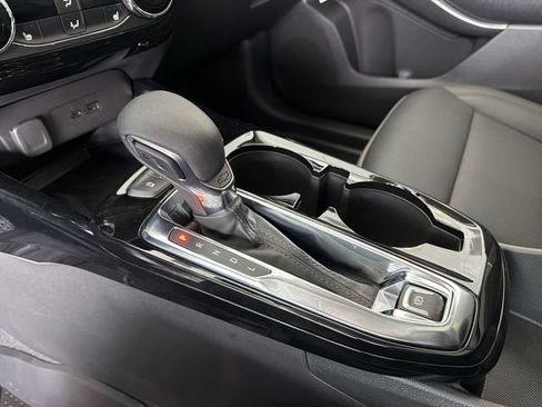 New 2026 Chevrolet Trax ACTIV w/ Sunroof Package FWD image 27