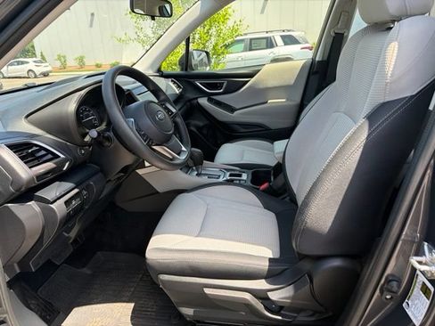 Used 2023 Subaru Forester AWD/4WD image 23