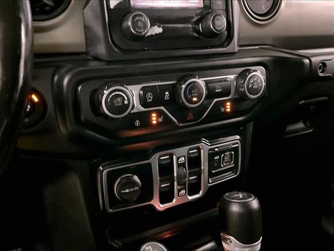 Used 2020 Jeep Gladiator Sport w/ Quick Order Package 24S AWD/4WD image 35