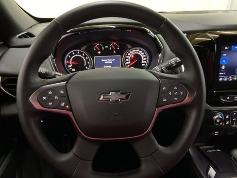 Used 2023 Chevrolet Traverse RS image 70