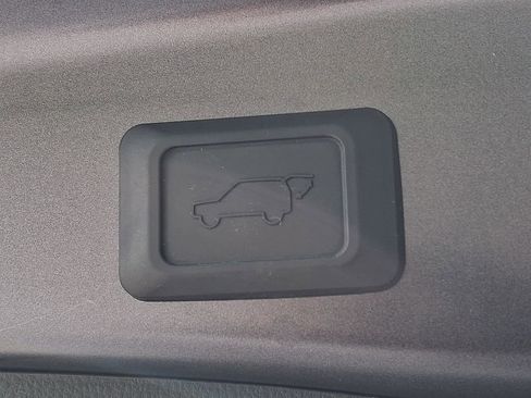Used 2023 Toyota RAV4 SE w/ Weather & Moonroof Package AWD/4WD image 29