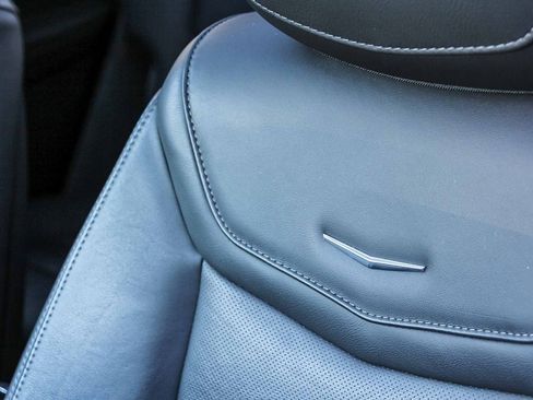 Used 2023 Cadillac XT6 Premium Luxury image 26