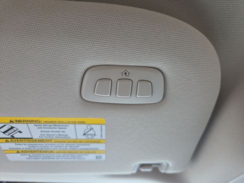 Used 2024 Ford Expedition XLT AWD/4WD image 15