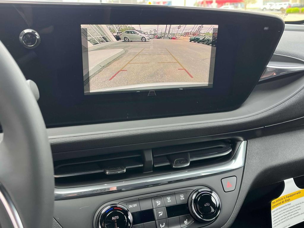 New 2025 Buick Envista Preferred w/ Convenience I Package FWD image 27