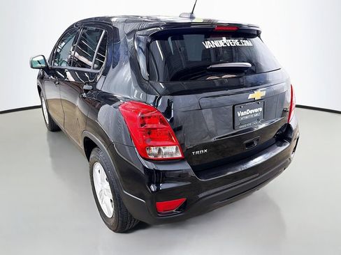 Used 2020 Chevrolet Trax LS w/ Tint and Cruise Package FWD image 7