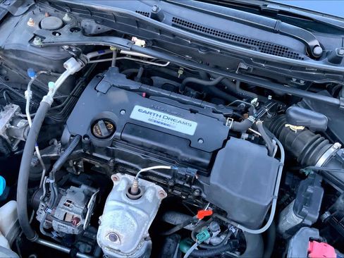 Used 2014 Honda Accord Sport image 30