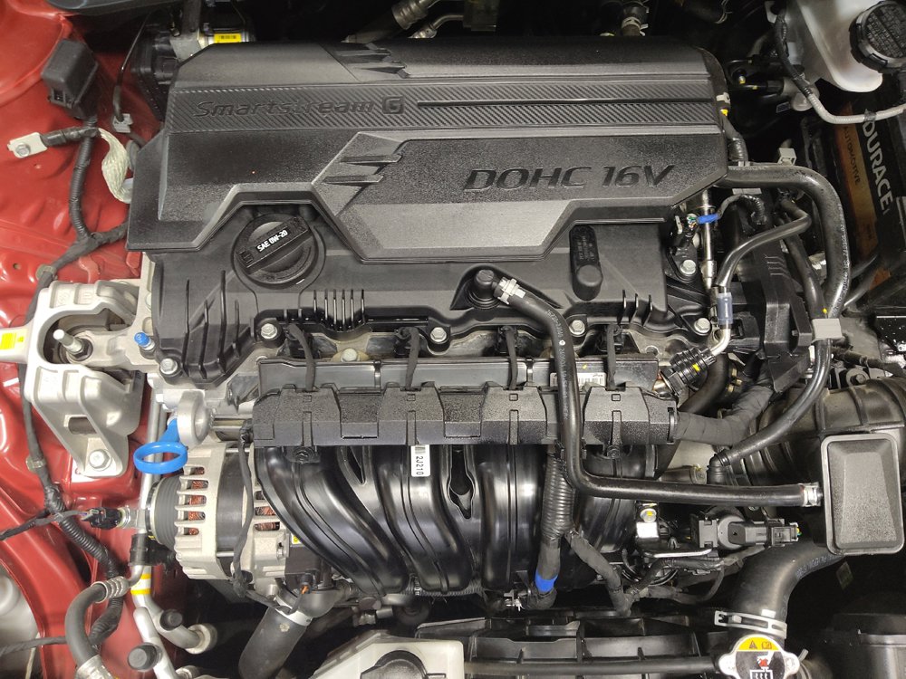 Used 2025 Hyundai Elantra Sport w/ Cargo Package FWD image 30