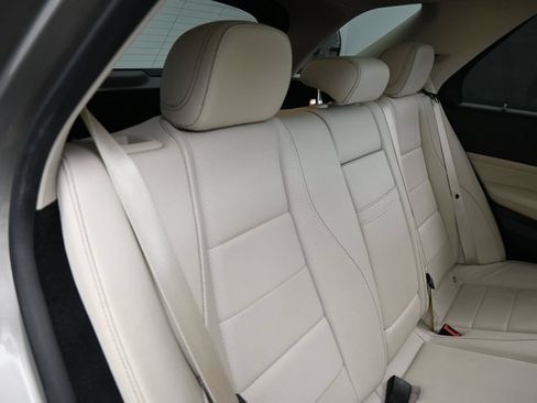 Used 2022 Mercedes-Benz GLE 350 image 42