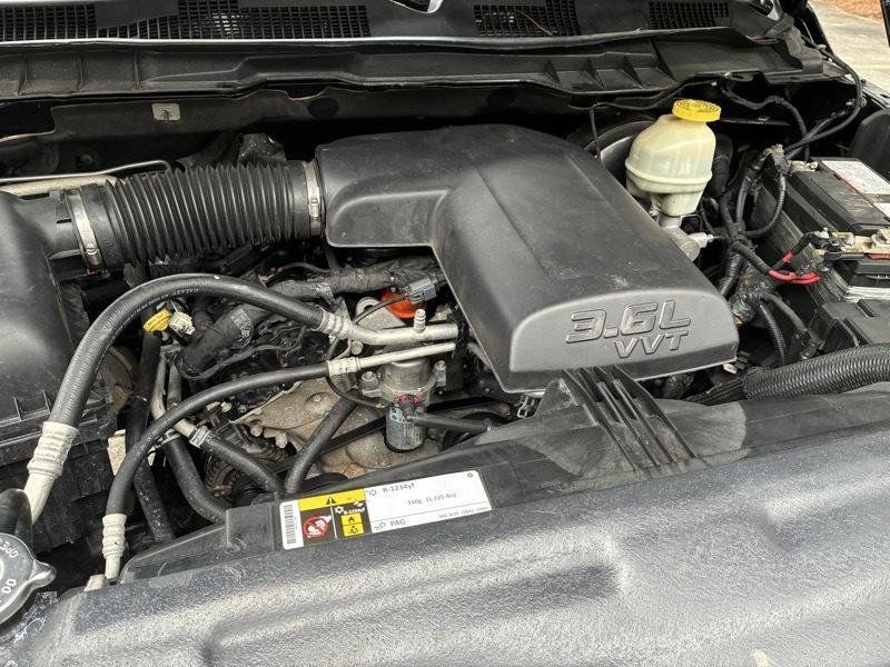 Used 2017 RAM 1500 Express RWD image 39