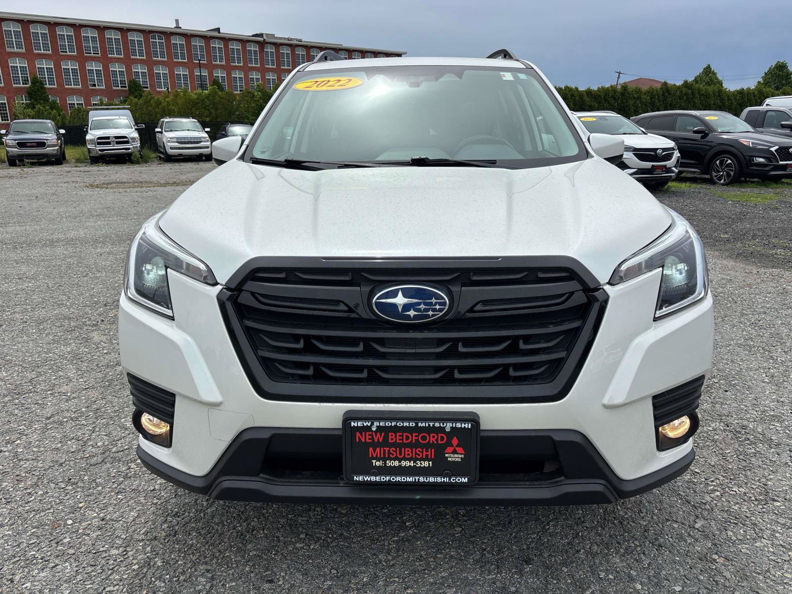 Used 2022 Subaru Forester Premium AWD/4WD image 2