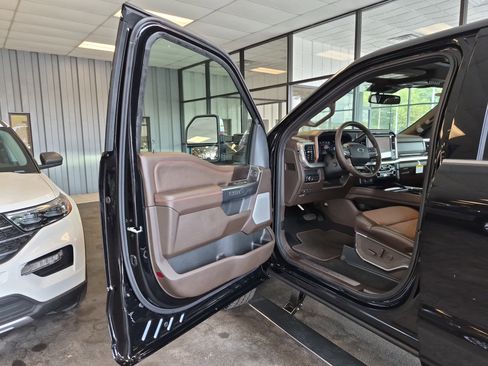 New 2026 Ford F250 King Ranch w/ Chrome Package image 16