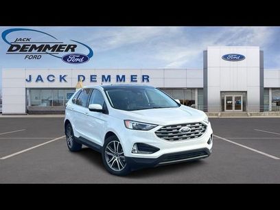 Certified 2022 Ford Edge Titanium w/ Class II Trailer Tow Package