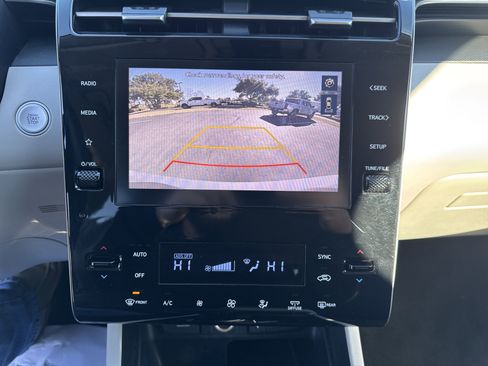 Used 2024 Hyundai Tucson SEL image 19