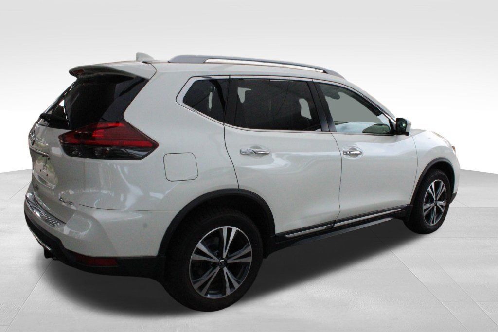 Used 2017 Nissan Rogue SL w/ SL Premium Package AWD/4WD image 15