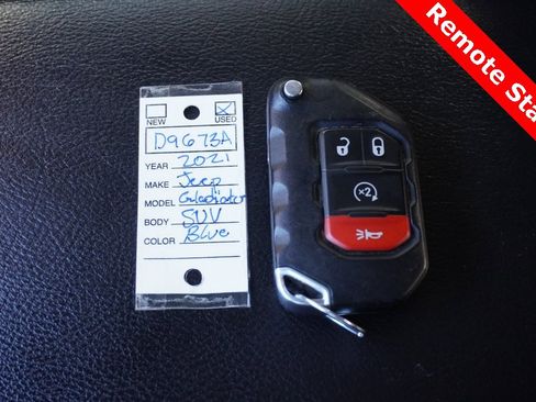 Used 2021 Jeep Gladiator Willys image 30