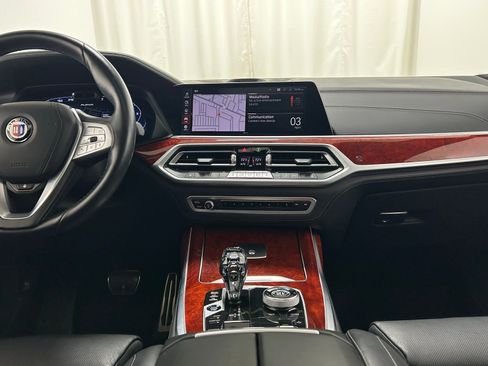 Used 2022 BMW ALPINA XB7 image 10